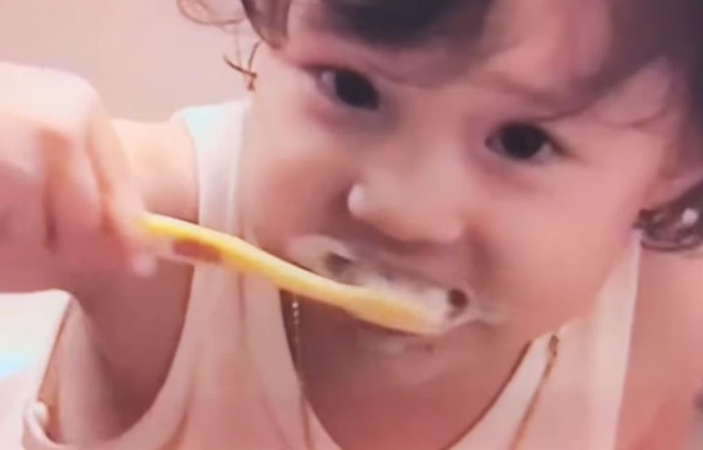 กลมอุ๊ตุ๊ประจำด้อมมาย