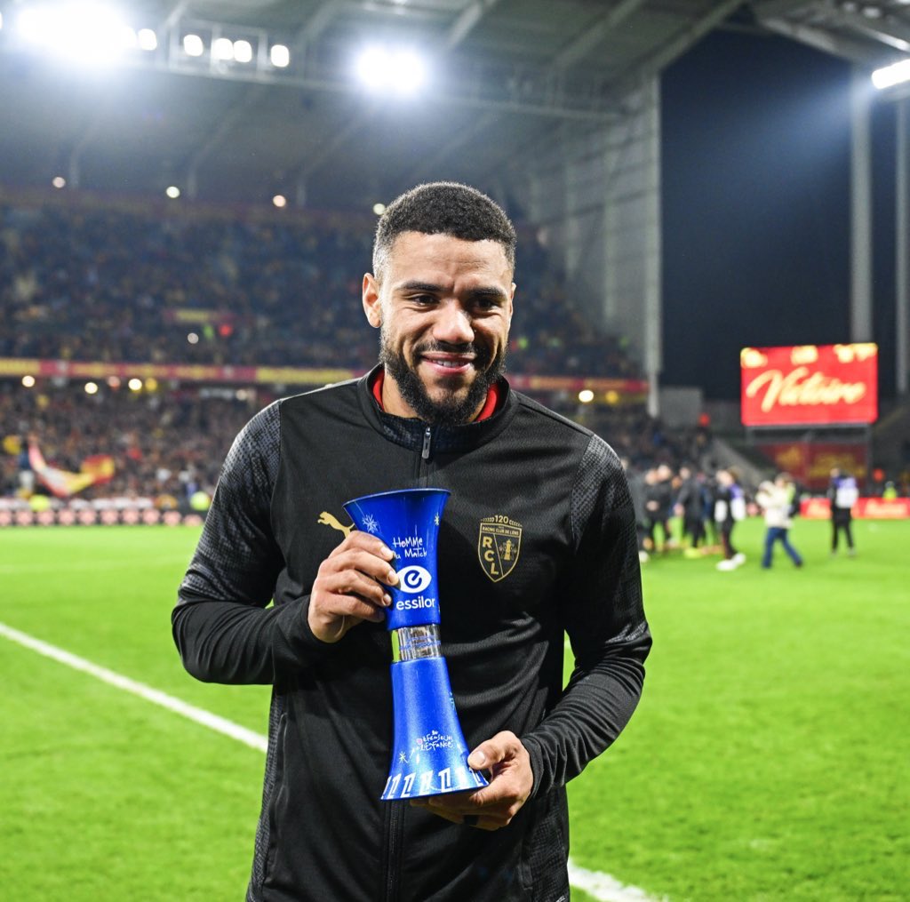 _BeFootball's tweet image. Matthieu Udol 🇫🇷 a subi 4 ruptures des ligaments croisés depuis le début de sa carrière. 🤯🩼 

Aujourd’hui, on en parle comme un 𝗣𝗢𝗧𝗘𝗡𝗧𝗜𝗘𝗟 𝗜𝗡𝗧𝗘𝗥𝗡𝗔𝗧𝗜𝗢𝗡𝗔𝗟 𝗙𝗥𝗔𝗡𝗖̧𝗔𝗜𝗦.

Caractère. 🧠😤🙌