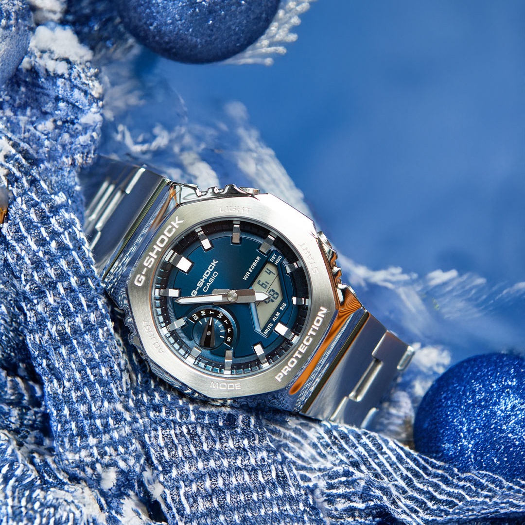 First Class Watches tweet media