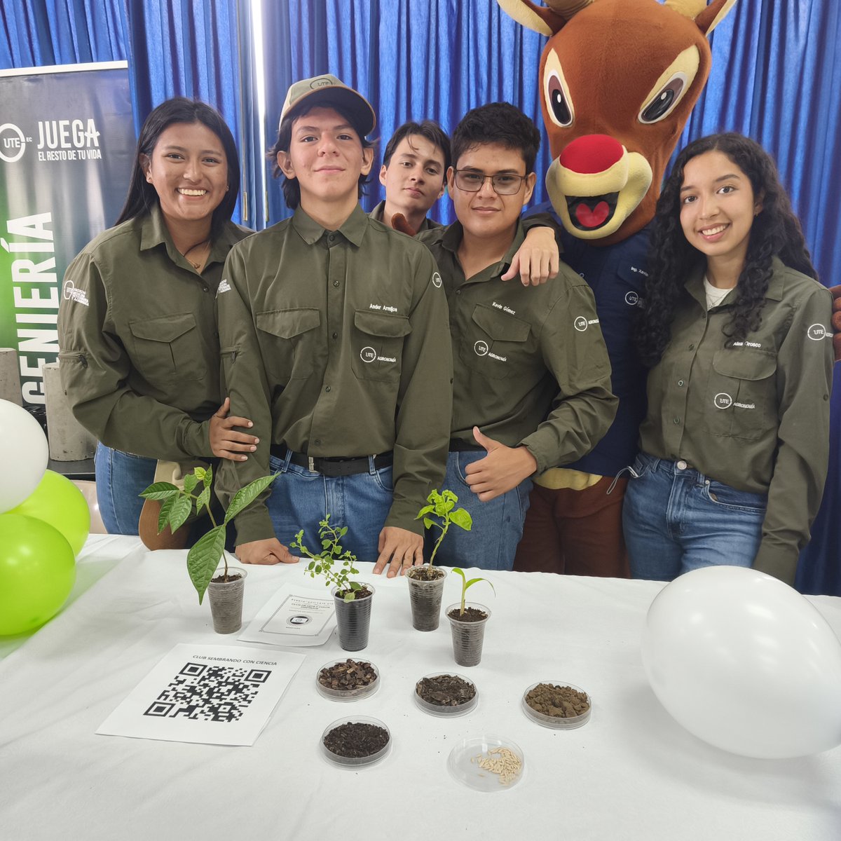 🎉 Festival Actívate UTE | Sede Santo Domingo
Un espacio creado para incentivar la participación estudiantil y dar a conocer los clubes, programas y servicios de Bienestar Universitario 🙌

👉 Entérate: ute.edu.ec/festival-activ…

#ActívateUTE #BienvenidaUTE #SomosUTE #SantoDomingo