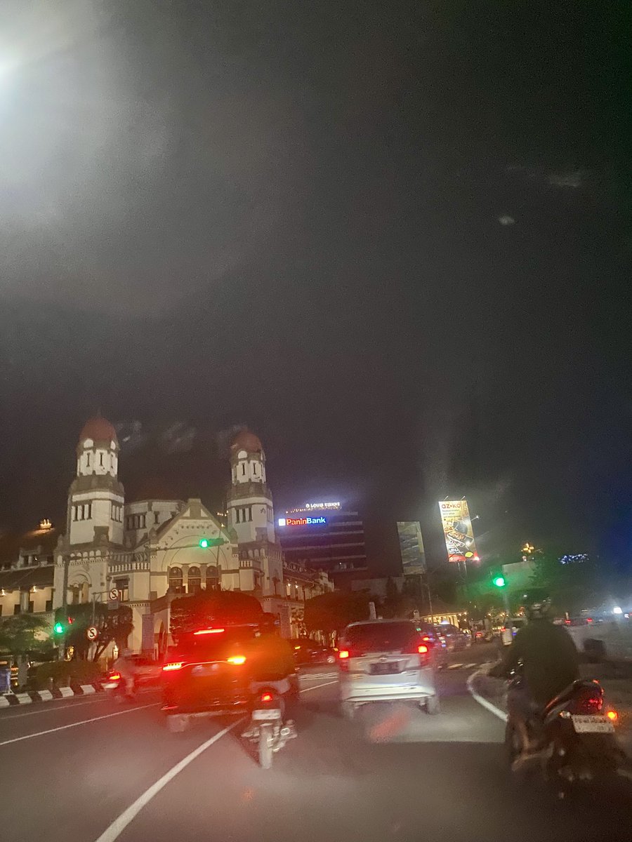 Nyuwun sewu om <a href="/bonjodyson/">Maman Wingman</a>