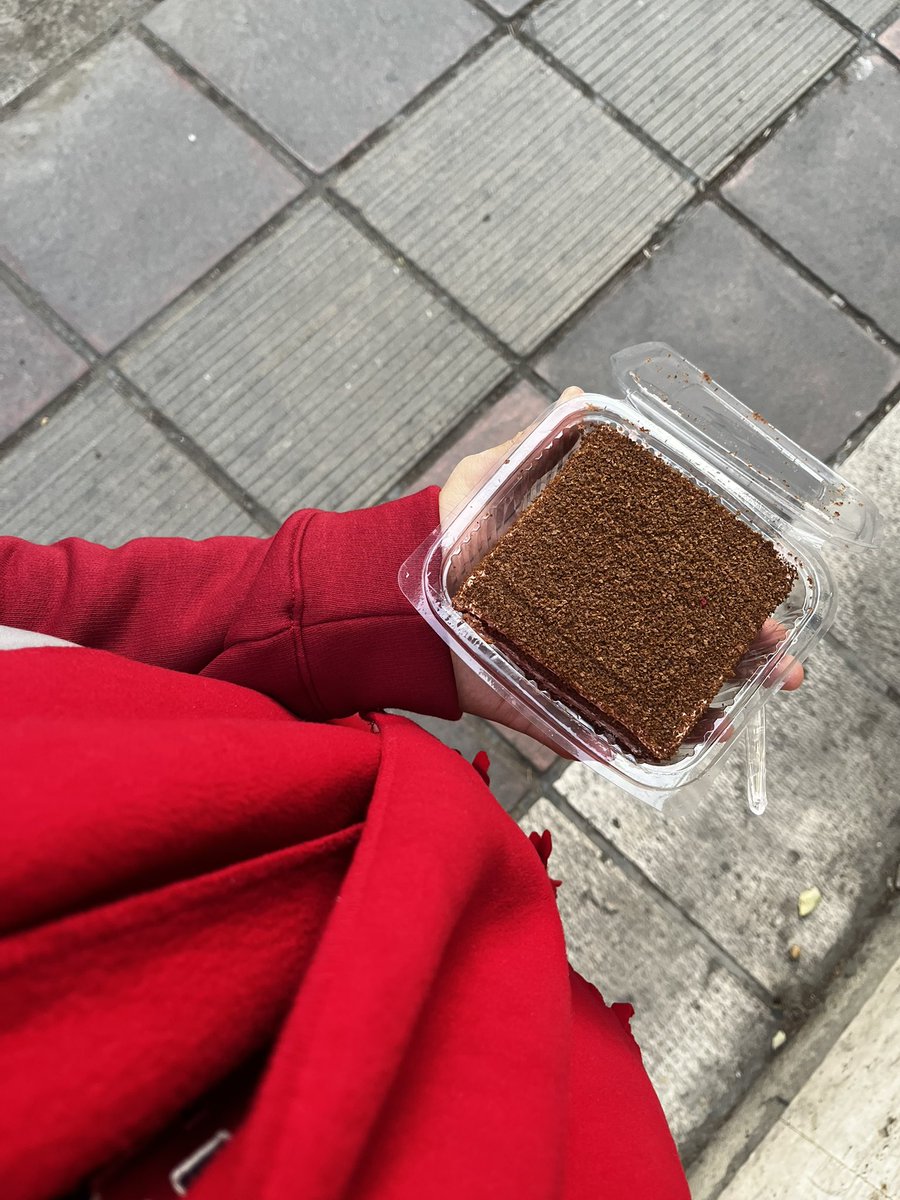 sharh1a's tweet photo. بعد کلی دویدن از این ور اون ور …🥲 https://t.co/th0FJnZiRk