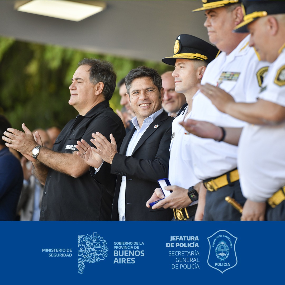 El lunes 15 de diciembre  se realizó la ceremonia anual por el  204° aniversario de la creación de la Policía de la Provincia de Buenos Aires y el egreso de una nueva camada de oficiales de la Fuerza en la Escuela de Policía "Juan Vucetich".

Nota 👇🏼 
policia.mseg.gba.gov.ar