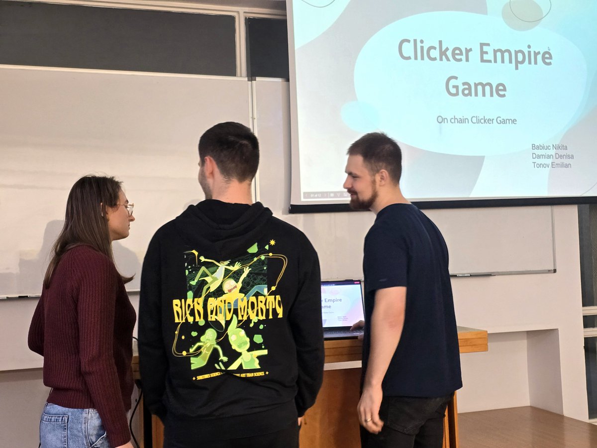 cometsweb3's tweet image. We've had such an eventful weekend!

After an intense final round, here are the winners of our @SuiNetwork Hackathon in Iasi, hosted with the help of Facultatea de Automatica si Calculatoare - TUIASI and in partnership with @SuiFoundation:

🏆 DeFi Track:
2nd Place: KVAS

🏆 AI…