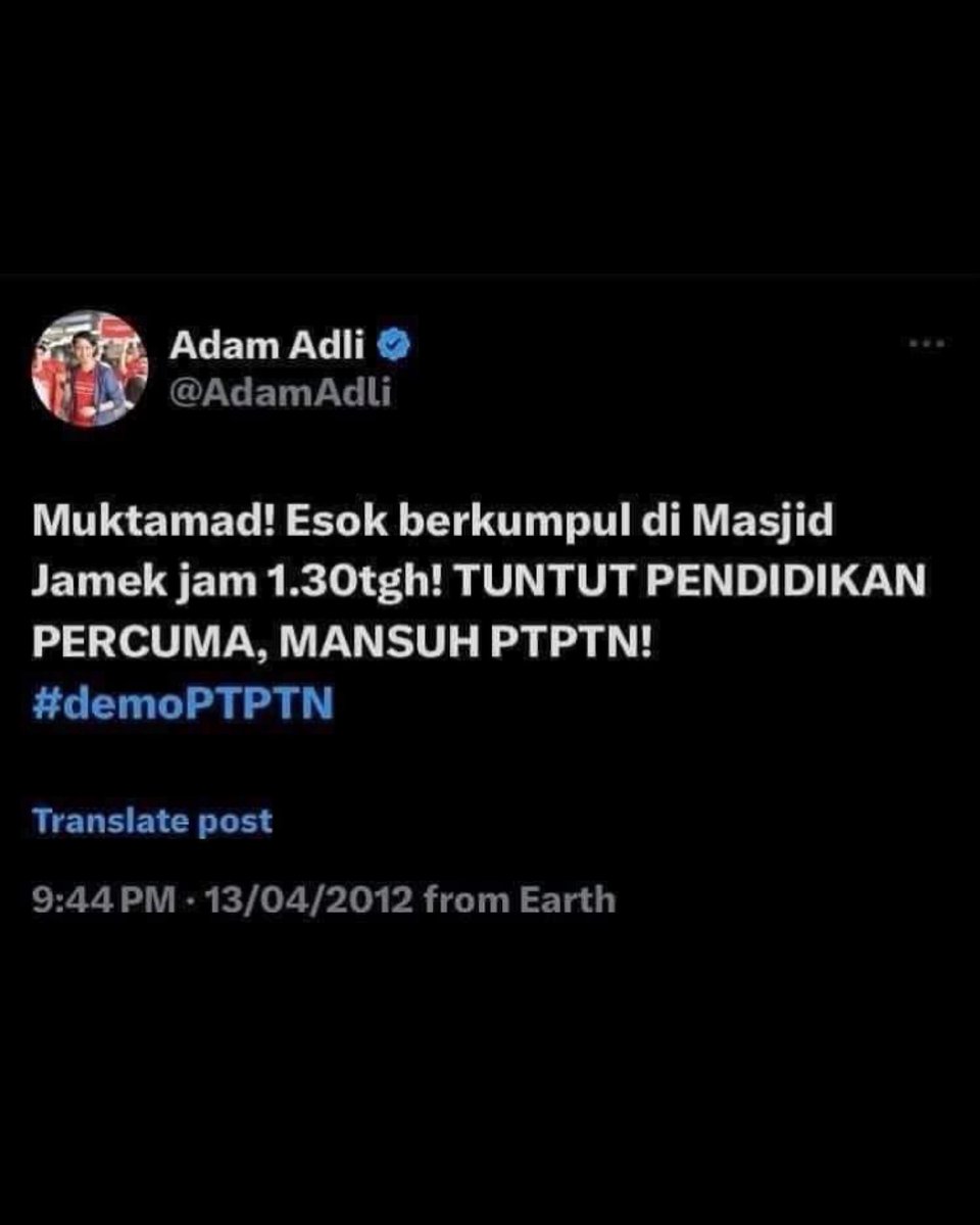 fxdhilss's tweet photo. Muktamad! Mahasiswa selepas ini perlu lebih giatkan aktiviti berkumpul, flashmob dan protes jalanraya. 

Kita contohi Timbalan Menteri Pendidikan Tinggi kita ✊🏻 https://t.co/tOebocDlJT