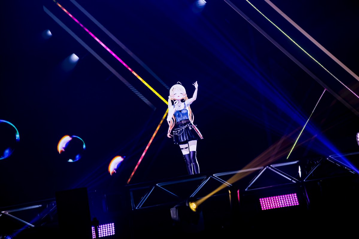 otonosekanade's tweet image. #ReGLOSS_1stLive

本当にありがとうございました！

最高に楽しかった！！！(本当に本当に！！！)

みんなの笑顔でとってもエネルギーを貰いました、本当にありがとう…😭💓

まだまだ歌って踊りたい！！
奏はやる気に満ち溢れてる！！！
これからもReGLOSS頑張っていくぞー！！！ついてこいよな！！