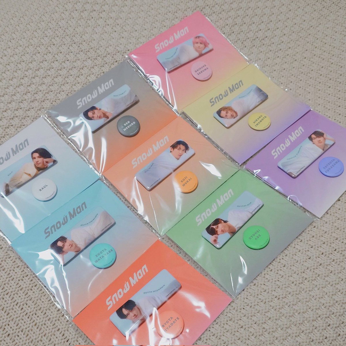 缶バッジ 届いた ^^ かわいい ~ ᕷ*.° #SnowMan #向井康二 #スクエア缶