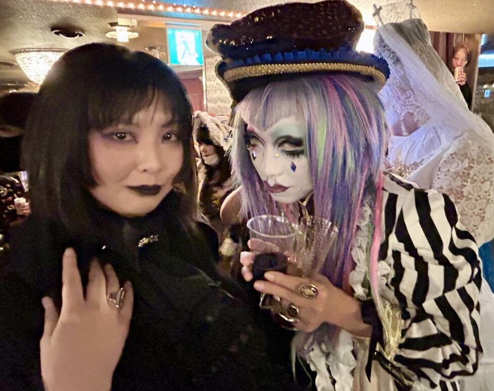 先日、SiSeNさんと。