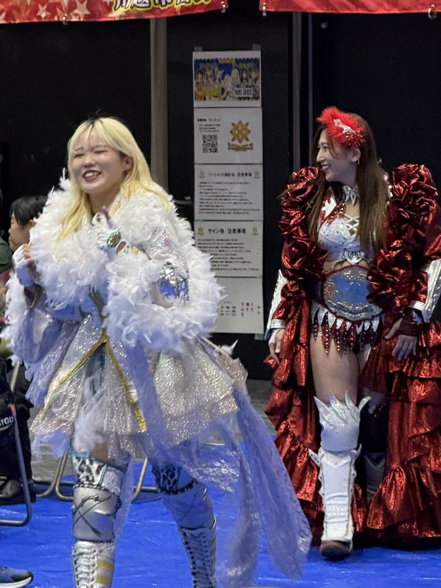 12.14 マリゴ田原大会

古き良き地方の体育館で観るプロレスっていいよなぁ〜
客層も老若男女で

#ビクトリア弓月
#青野未来
#pw_mg