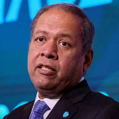 Kripto para piyasasını nasıl bir yıl bekliyor?

Barclays, 2026 için kripto piyasasına dair daha ılımlı ve temkinli bir görünüm paylaştı.

Dev banka, spot işlem hacimlerinin düşmesi ve güçlü katalizörlerin(örneğin büyük ürün lansmanları veya düzenleyici ilerlemeler gibi) olmaması