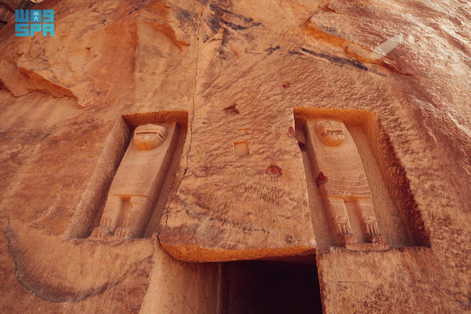 اكتشافات أثرية تردم فجوة تاريخية بدادان #العُلا 