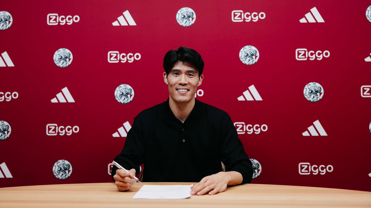 Ajax annonce l'arrivée libre de Takehiro Tomiyasu (27 🇯🇵) dans le cadre d'un engagement jusqu'à la fin de la saison. Le défenseur n'a plus joué depuis octobre 2024 et une blessure au genou qui l'a empêché de porter le maillot d'Arsenal 🏴󠁧󠁢󠁥󠁮󠁧󠁿 jusqu'à l'été dernier et la fin de son