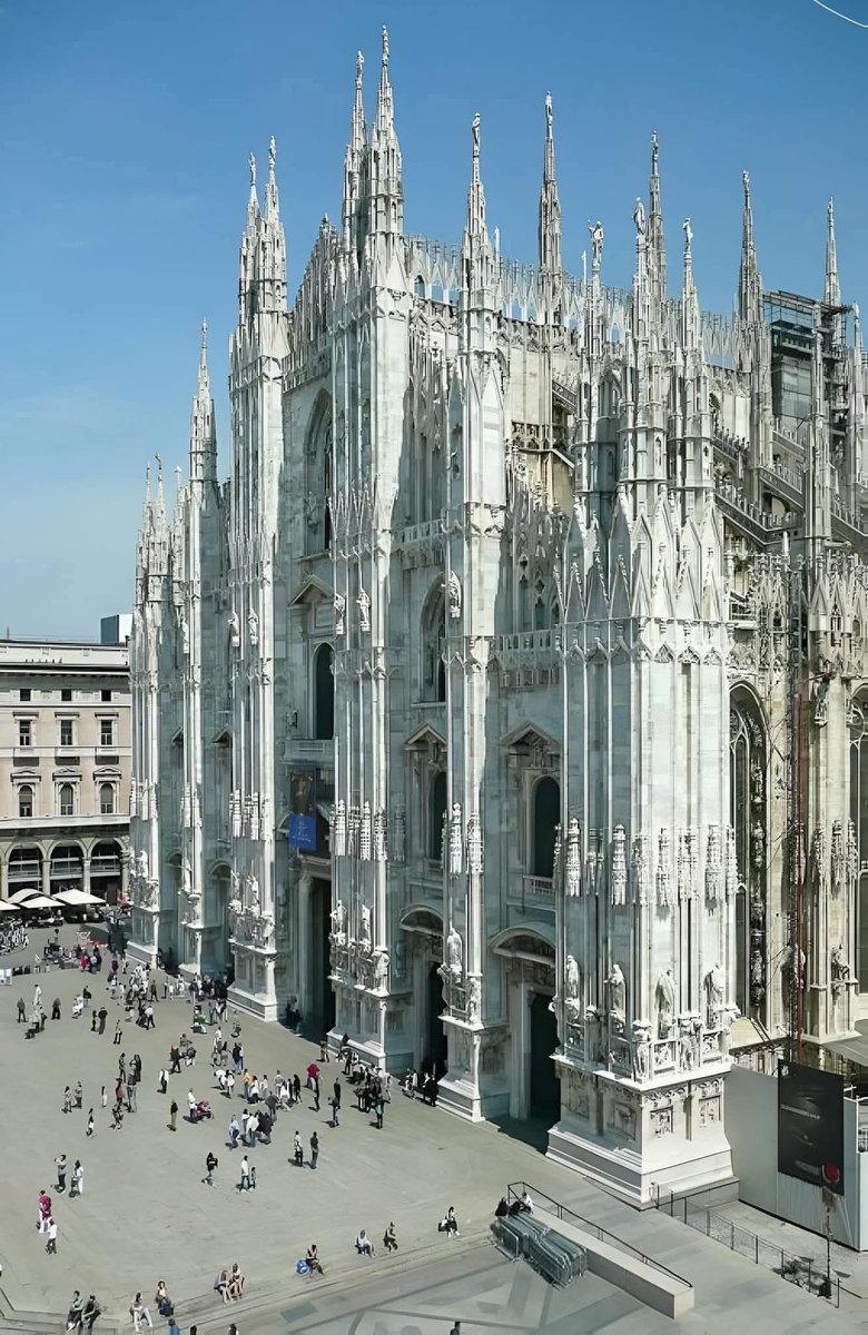 MAVERIC68078049's tweet image. Why did humans stop building wonders??