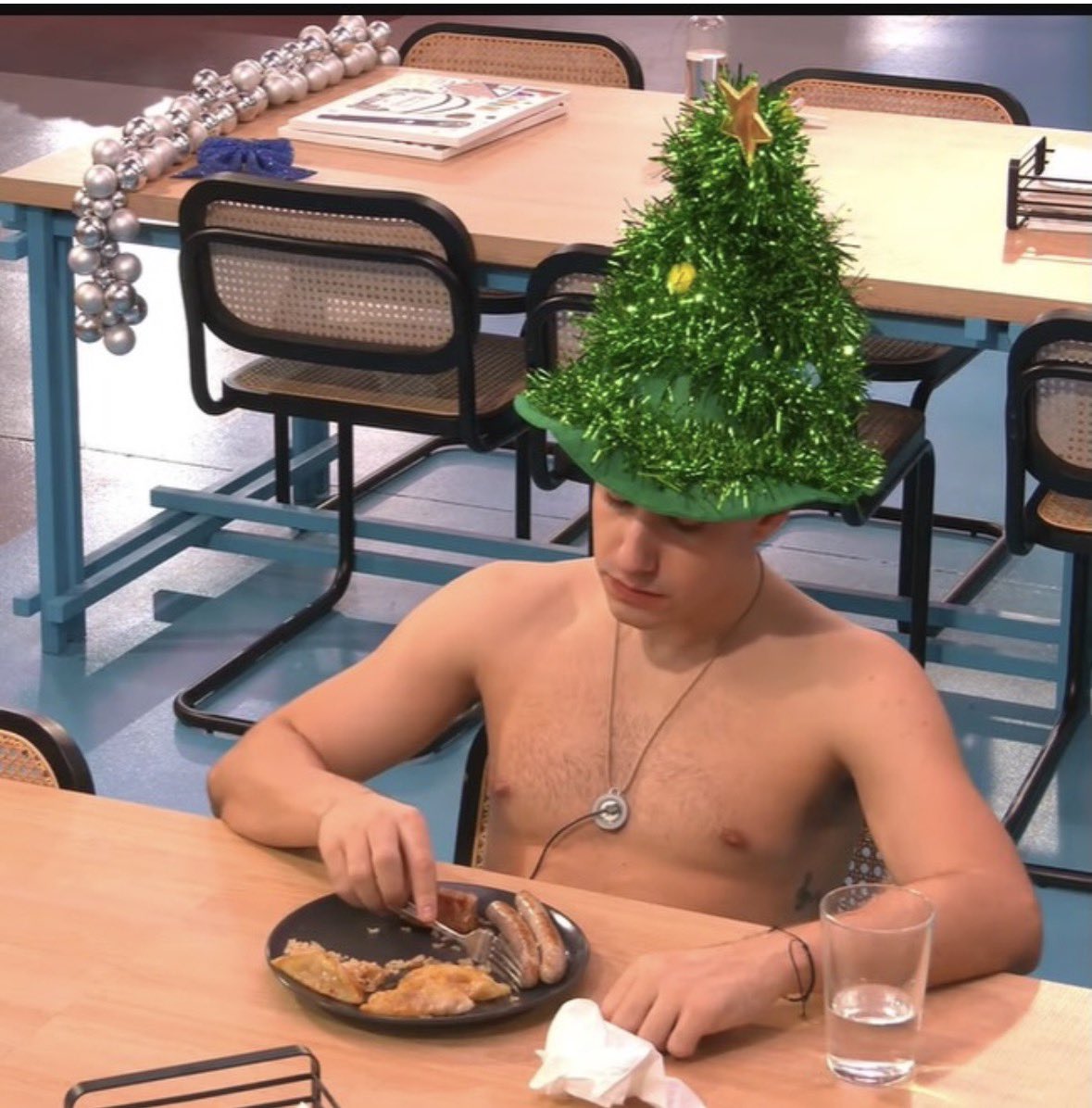 guille cariño te echamos de menos puedes dar señales de vida??????  #OTDirecto16D #GuilleToledano #OT2025