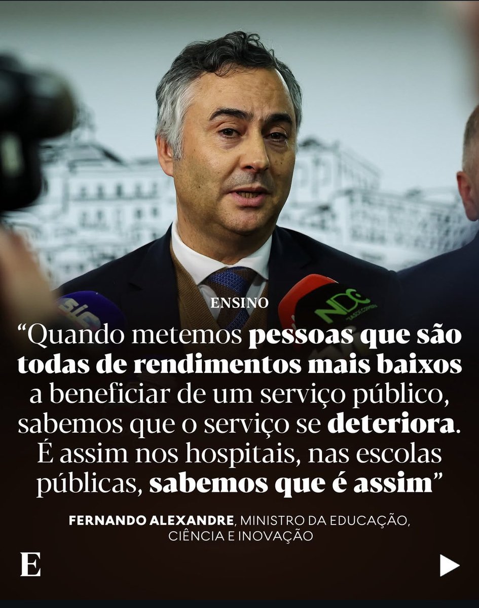 pasmaceira's tweet image. nós sabemos que eles desprezam os pobres, mas têm de voltar a ter vergonha de o dizer. estas declarações são inaceitáveis! um ministro não pode continuar no lugar depois de declarações deste nível sobre uma grande parte da população portuguesa!