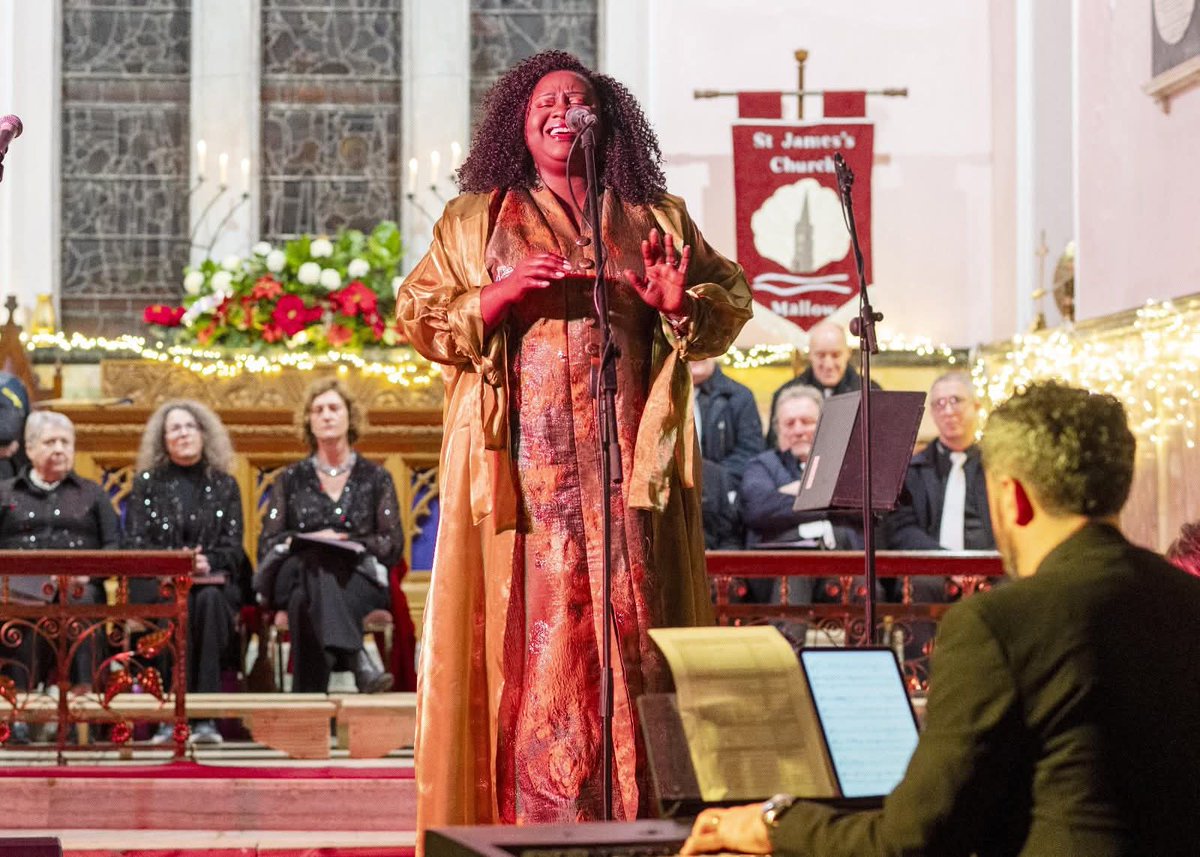 St.JamesMallow tweet media