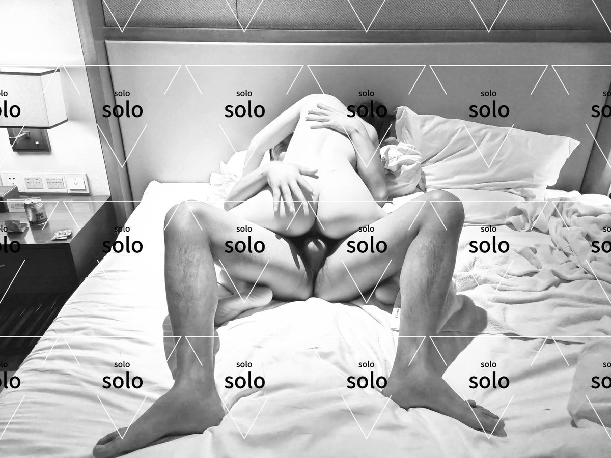 solo tweet media