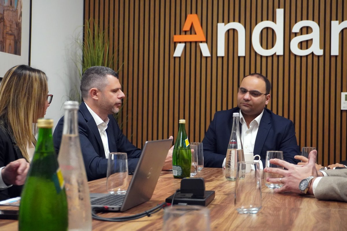 AndariaGlobal's tweet photo. Last week, we welcomed Malta's Minister for Finance, Clyde Caruana, to Andaria's offices, following a major milestone: becoming the only EMI in Malta with principal membership across Visa, Mastercard and Discover.
https://t.co/eK6C4XSDw8 https://t.co/oZBbCmhMvZ