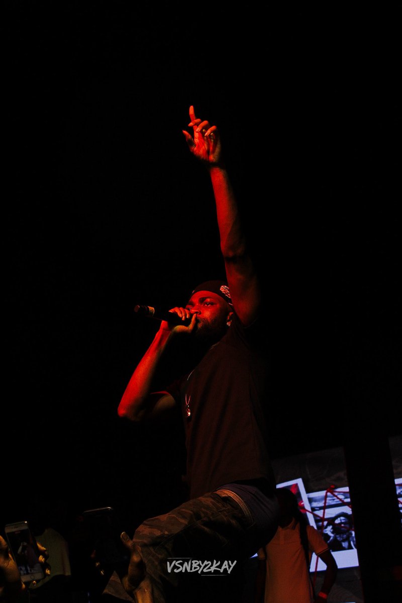 vsnby2kay's tweet photo. Essuman at BILIVAS CONCERT 

#bilivasconcert #bilivas #muniru #gonaboy https://t.co/qwilWjpZKh