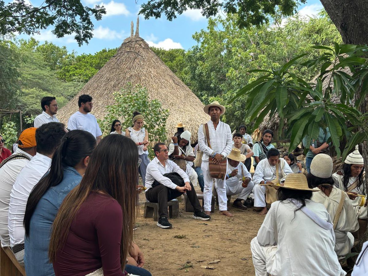 #1500Latidos Pueblos Sierra Nevada de Gonawindua viajan a #Bogota, Solicitando Garantías al Estado Colombiano, protección integral al #CorazondelMundo y cumplir acuerdos suscritos en Mesa de Coordinación de la #LíneaNegra, ante la crisis humanitaria y afectaciones al Territorio🕊️