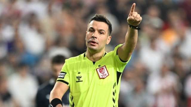 Tartismalar's tweet photo. Cihan Aydın FIFA hakemi oldu. https://t.co/a3Y1ZTYUZJ