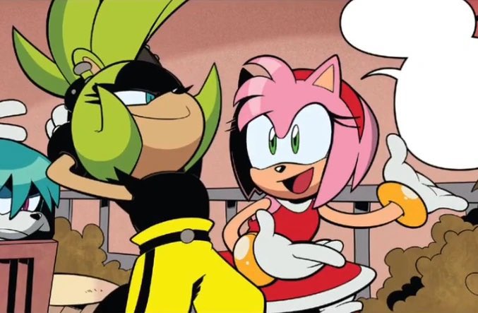 emzberry's tweet photo. Amy being a girls girl 💗 https://t.co/FobznSe1Td