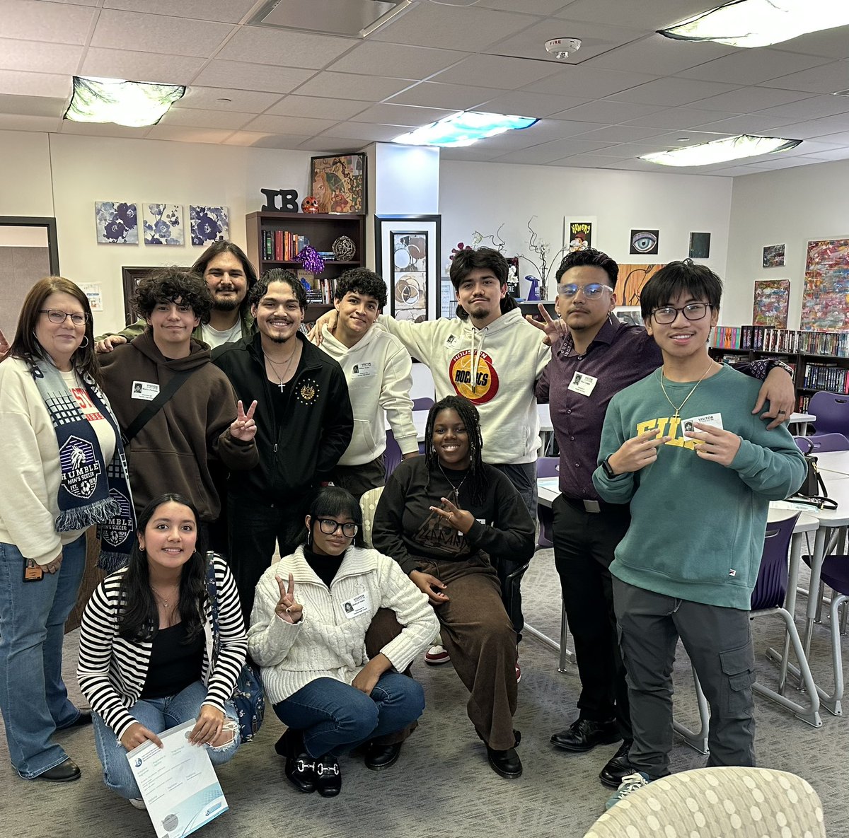 Humble HS IB tweet media