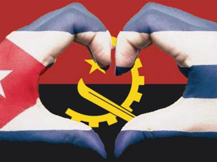 🇨🇺🇦🇴📌 La Asociación de la Comunidad de Cubanos Residentes en Angola (Accra) llamó hoy a los connacionales de todas partes del mundo a denunciar el bloqueo económico, comercial y financiero de Estados Unidos contra su país de origen.
#UnidosXCuba 
#MatancerosEnVictoria