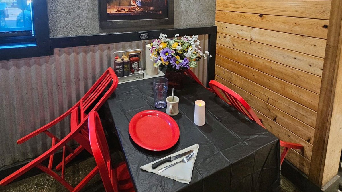 Sonny's BBQ tweet media