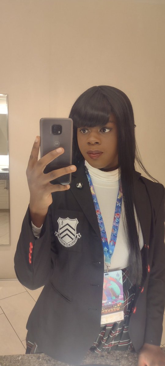 Anyways! Support real trans women, instead of some dude in his basement getting clout off of pretending to be one 😊