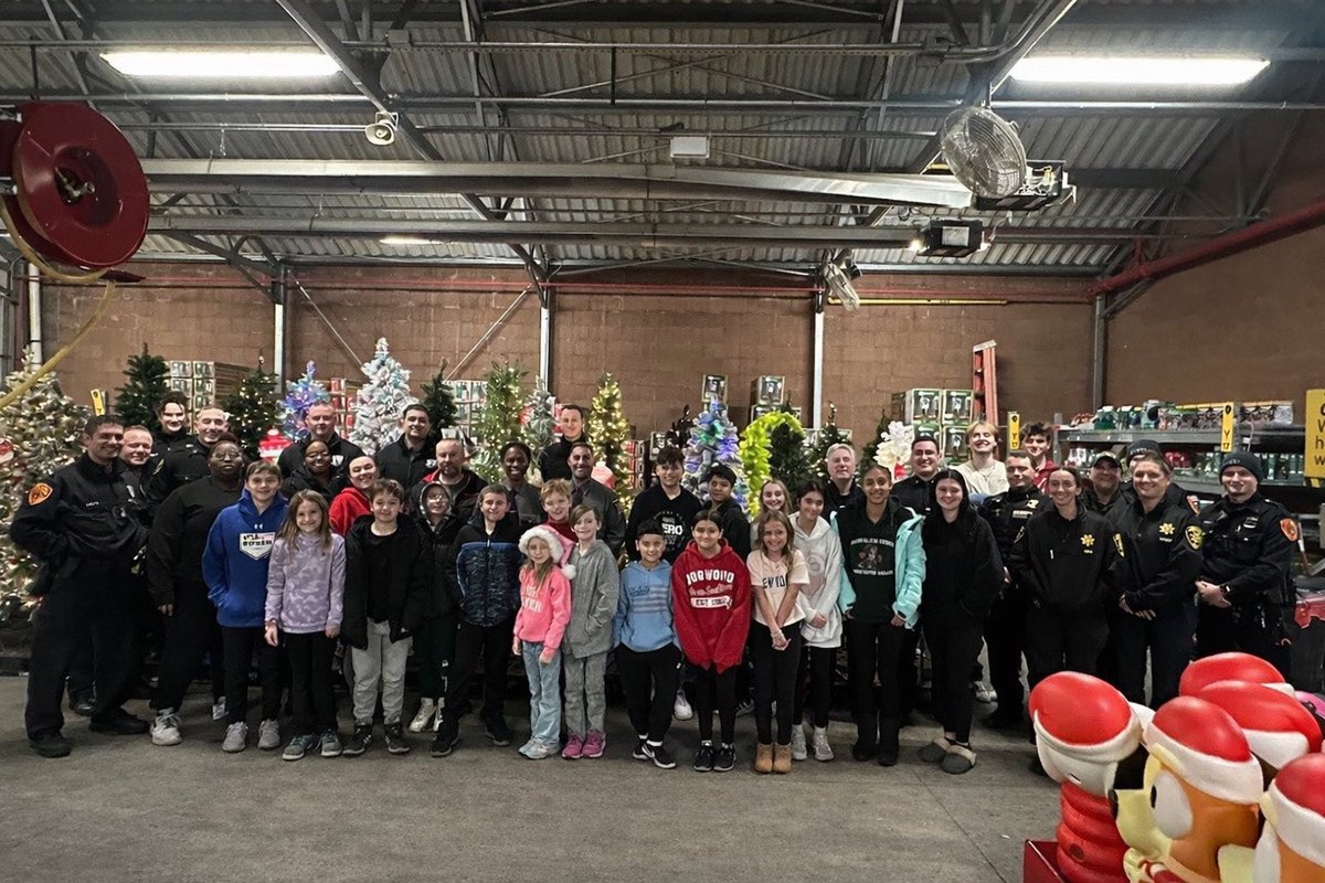 Fourth Precinct Inspector Patrick Mahan tweet media