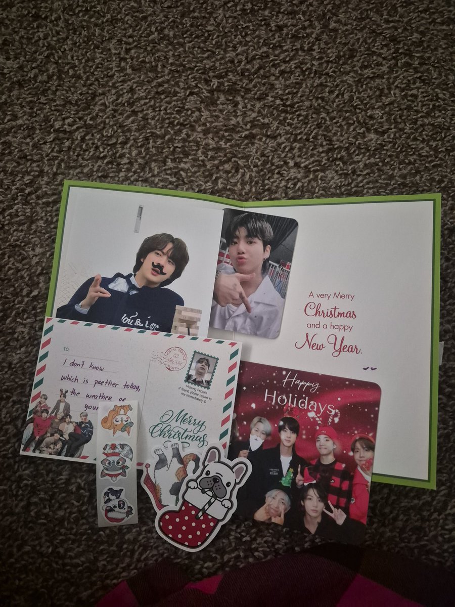hehe cutieee, happy holidays ate <a href="/CRIScake__/">cris⁷ ⊙⊝⊜ ✨</a>🥰