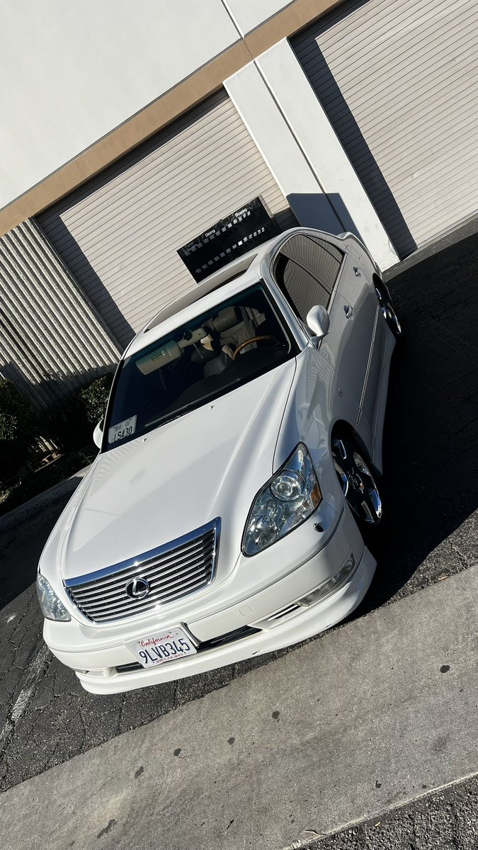 itsReallyianYT's tweet image. SO CLEAN 🔥

#lexus #ls430 #3uz #v8lexus #v8 #luxury #dailydriver #clean #vipstyle #toyota