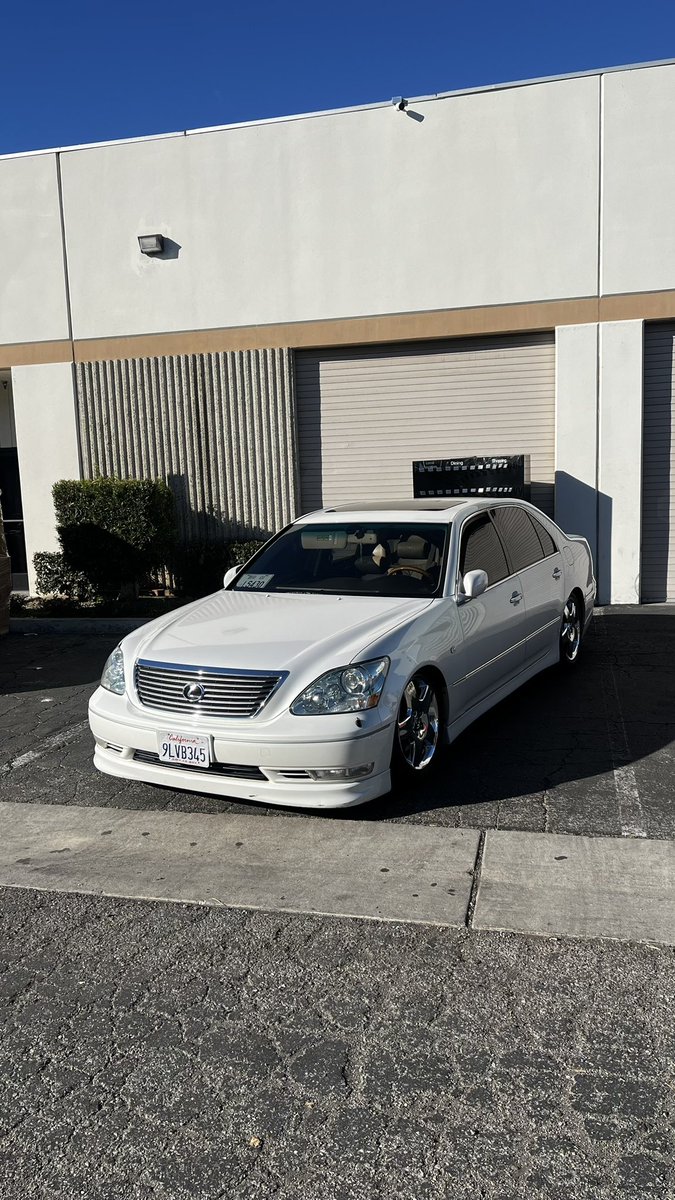 itsReallyianYT's tweet image. SO CLEAN 🔥

#lexus #ls430 #3uz #v8lexus #v8 #luxury #dailydriver #clean #vipstyle #toyota