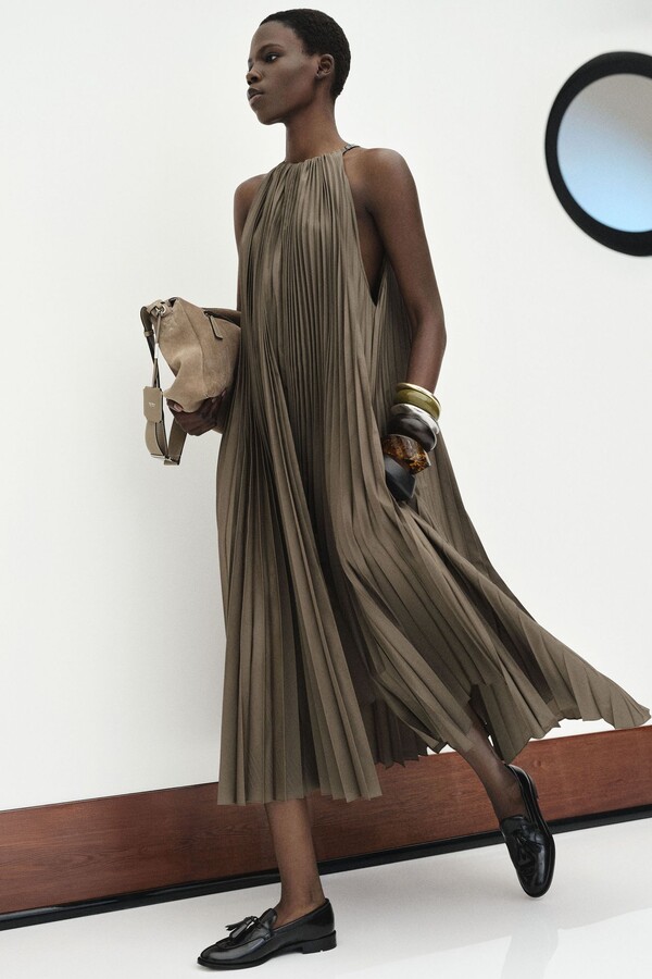 The looks of ✨️Max Mara✨️ Pre-Fall 2026.🪡