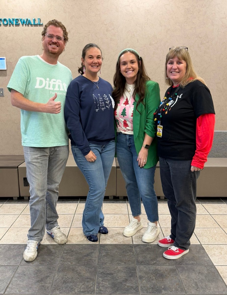 DiffitApp's tweet image. Shoutout to the amazing educators from Clyde, Texas who joined the AI cohort in Region 14 — we loved sharing Diffit with you!💚 

They’re especially excited about something big coming down the pipeline. 👀

What feature would make your day-to-day easier? Tell us below! 

#Diffit…
