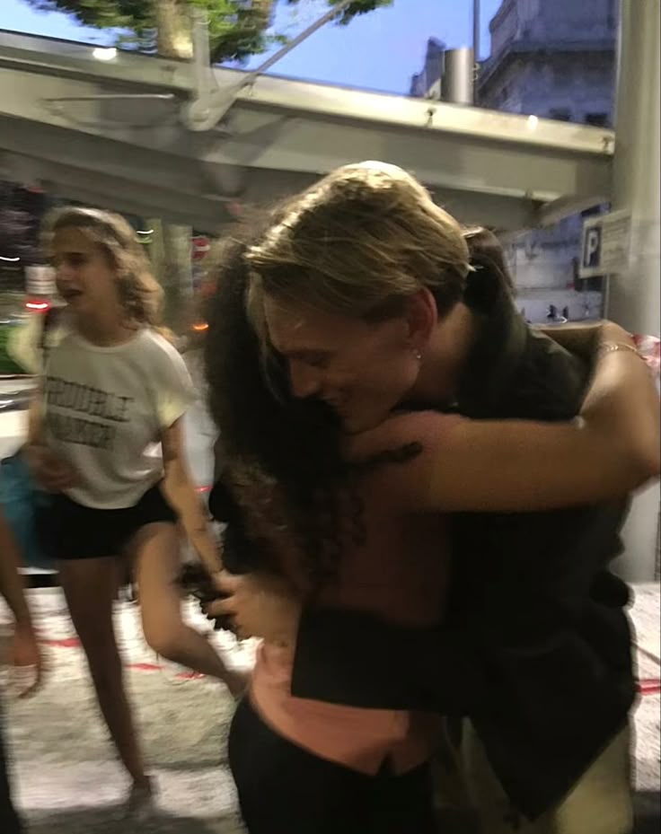 bowersthinker's tweet photo. he loves his fans so so much <3 https://t.co/YP1Qj38GfR