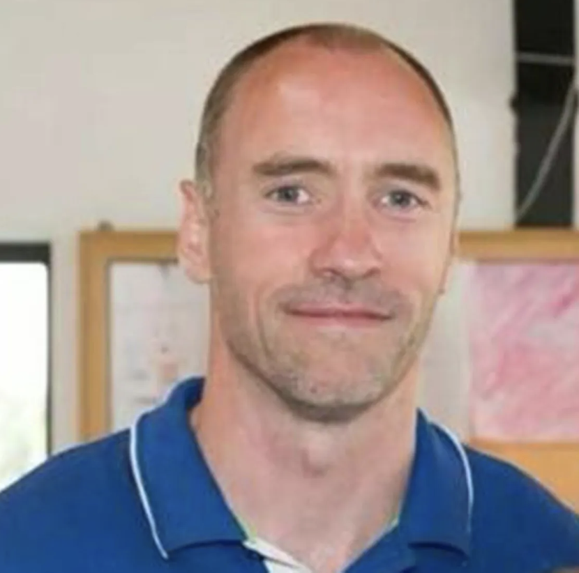 PMArslanagic's tweet image. NEW: Peter Doyle, the man who intentionally drove into a crowd of people earlier this year, has NOT been banned from driving for life. 

In May, Doyle drove straight into fans at the Liverpool victory parade. Accelerating, he crushed prams and ran over adults and children in a…