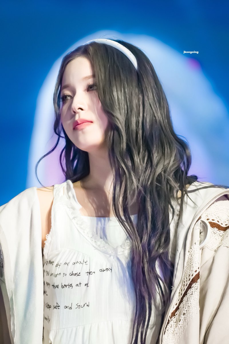 헬멧이🪖 tweet media