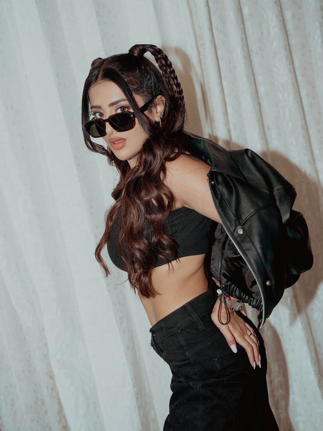 G8TB3EiboAAP-It?format=jpg&name=large