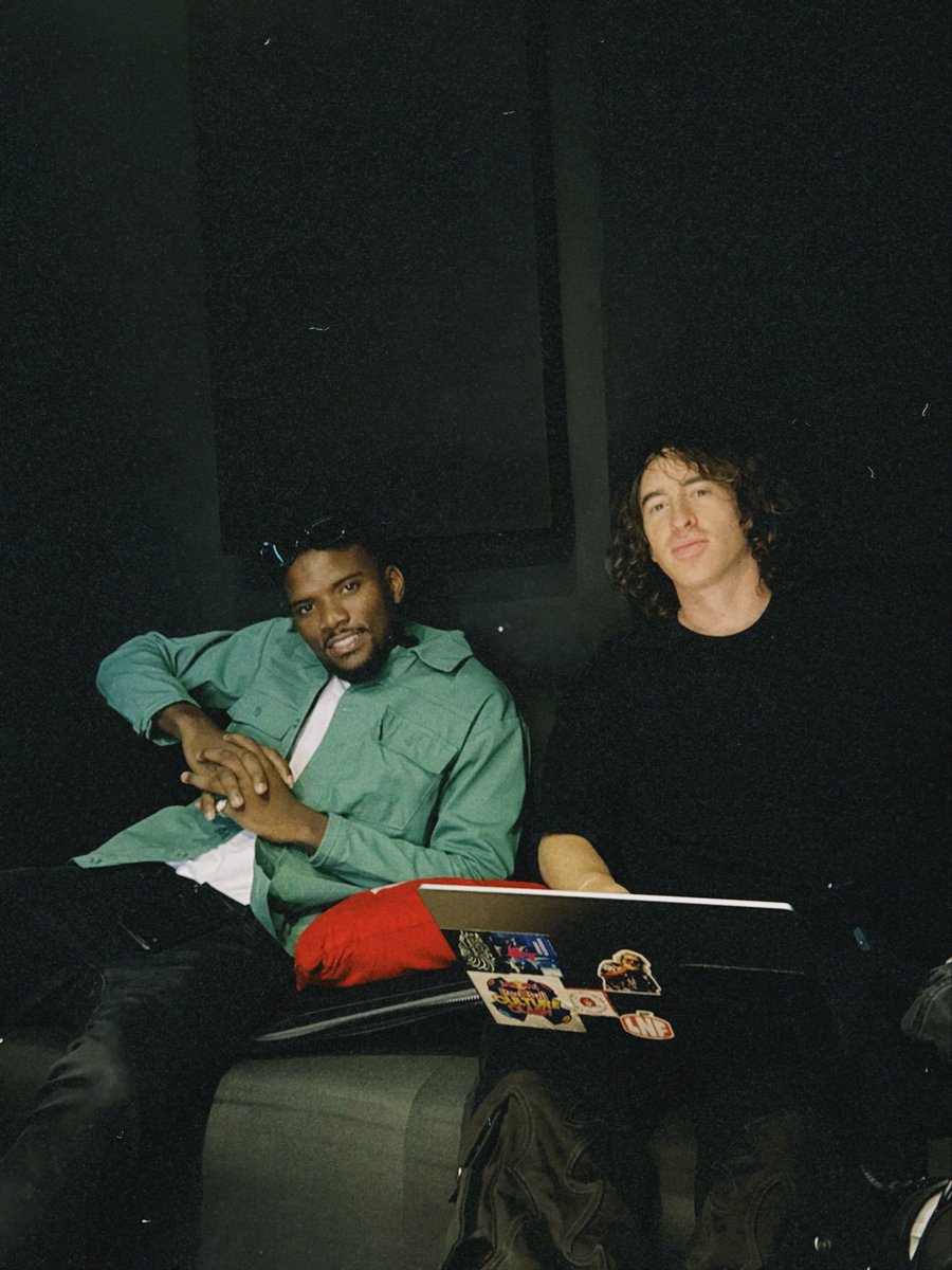 25’ my best year YET🎉going x2 harder for the next🙏🏻💫