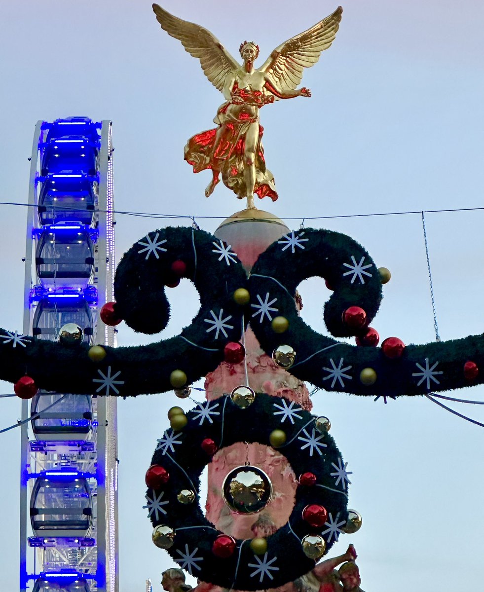 NewsMagChamp's tweet image. ✨ La magie des Fêtes à Reims ✨
#Reims #Noel #Magie