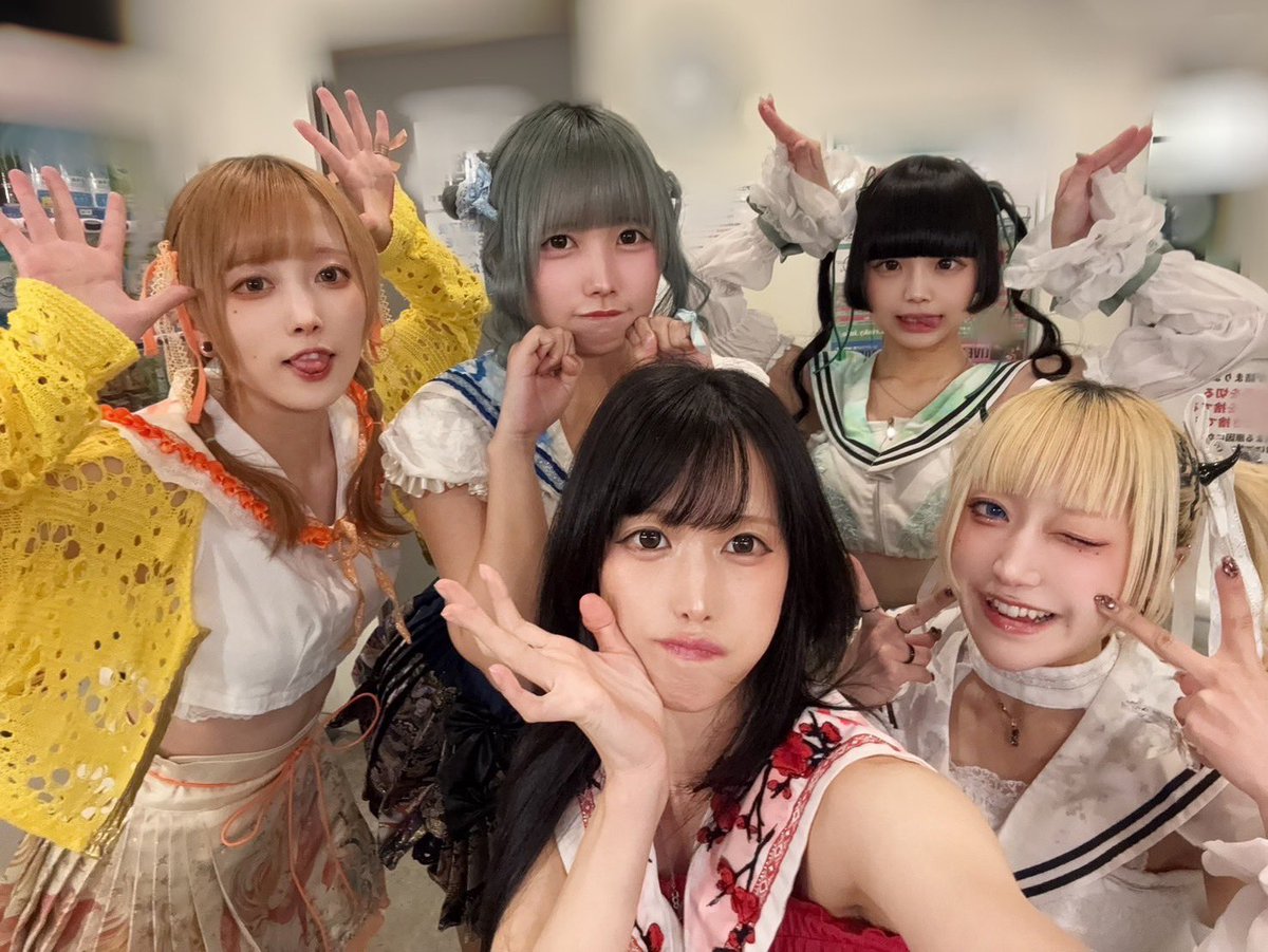 ぜんぶ君のせいだ。 (@zenbukiminosei) / Posts / X