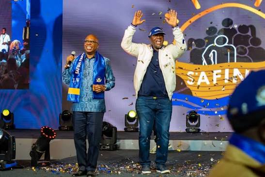 Realphabby's tweet photo. Free education empowers innovation while Economy recovery secures livelihoods. 2027 offers a Reason To Vote Wisely through Safina Party. #WanjigiThe6th @jkamanya Jimmy Wanjigi @Oluochjoel6 people centered leadership matters https://t.co/cytXQIAcP1