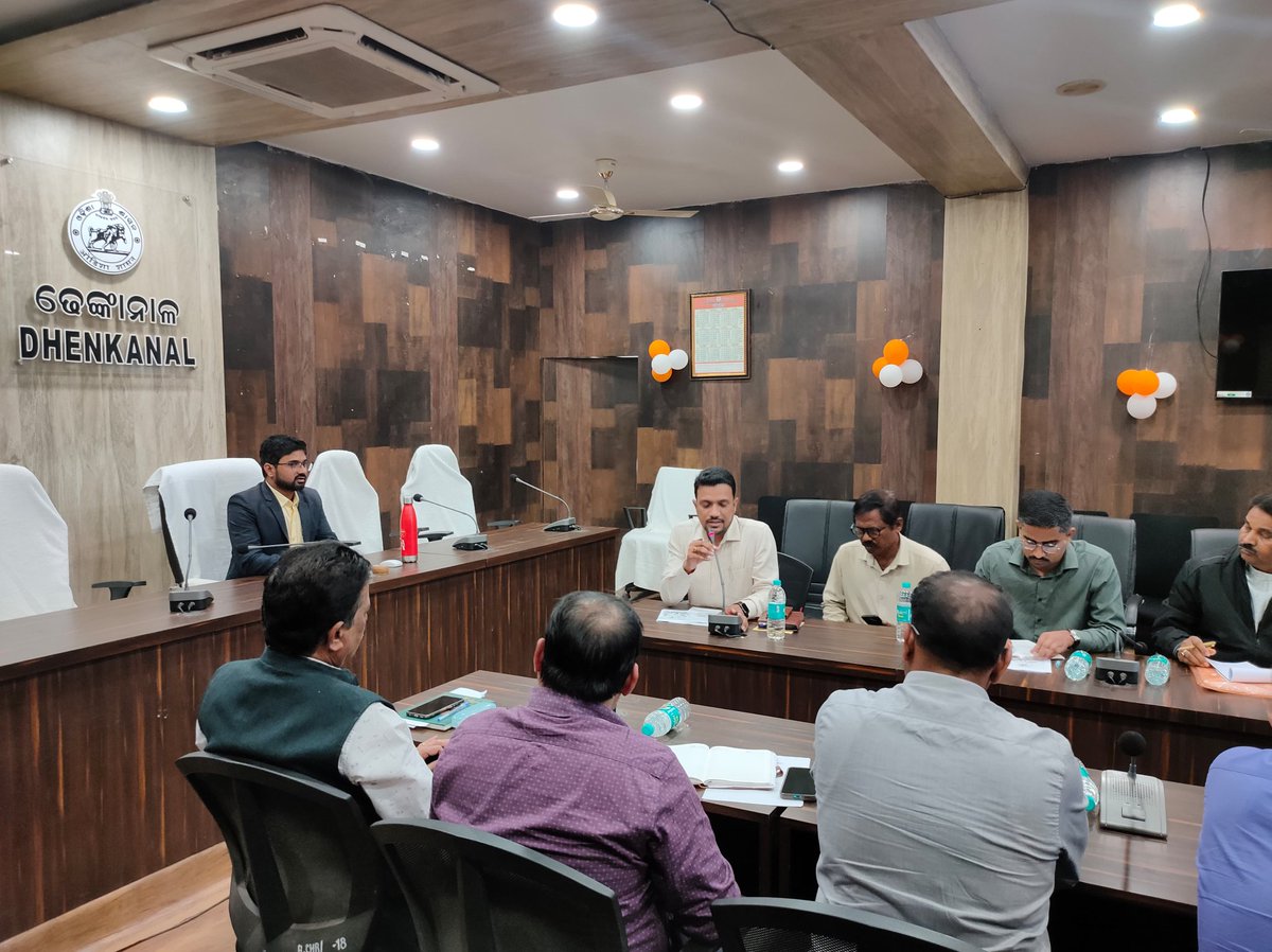 📢 District Level Mega Job Fair soon in Dhenkanal🚀

A preparatory meeting for Job Fair 2025-26 was held today under the chairmanship of the Hon’ble Collector <a href="/districtadmndkl/">District Dhenkanal</a> with focus on enhancing employment opportunities through local industries ⚙️🎯
<a href="/skilled_odisha/">Skilled in Odisha - OSDA</a> <a href="/dsdeodkl/">Dist Skill Development cum Employment Dhenkanal</a>