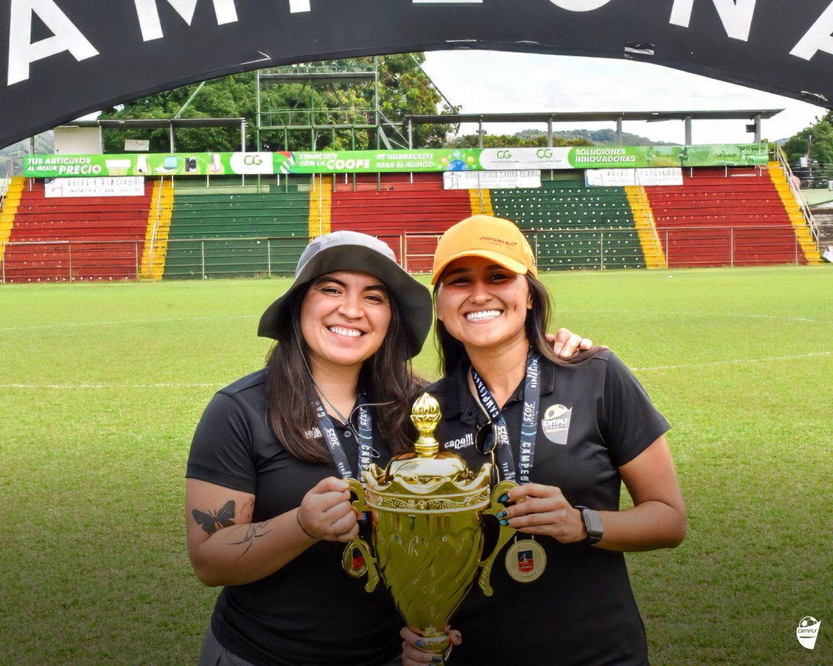 Campeonas U13 🧡🖤

#DimasEscazú #VamosEscazú #DiMásHoy #TuEquipoTuCantón