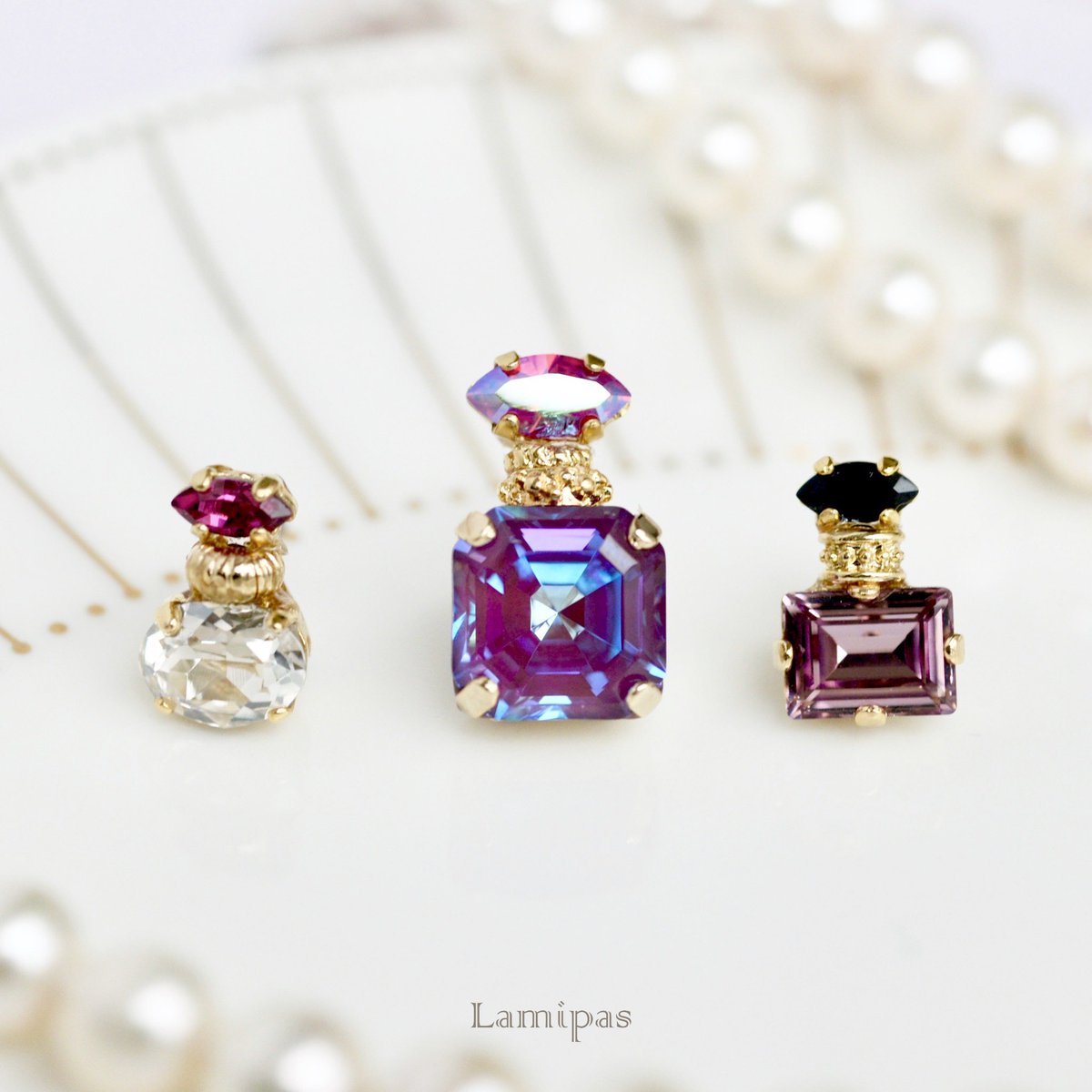 Lamipas_'s tweet photo. #紫の魅力に気づいて

紫というと、冠位十二階。

(♡︎ꉺ.̫ꉺ)聖徳太子！

高貴な色〜💜🪻 https://t.co/nECLd4w1kE