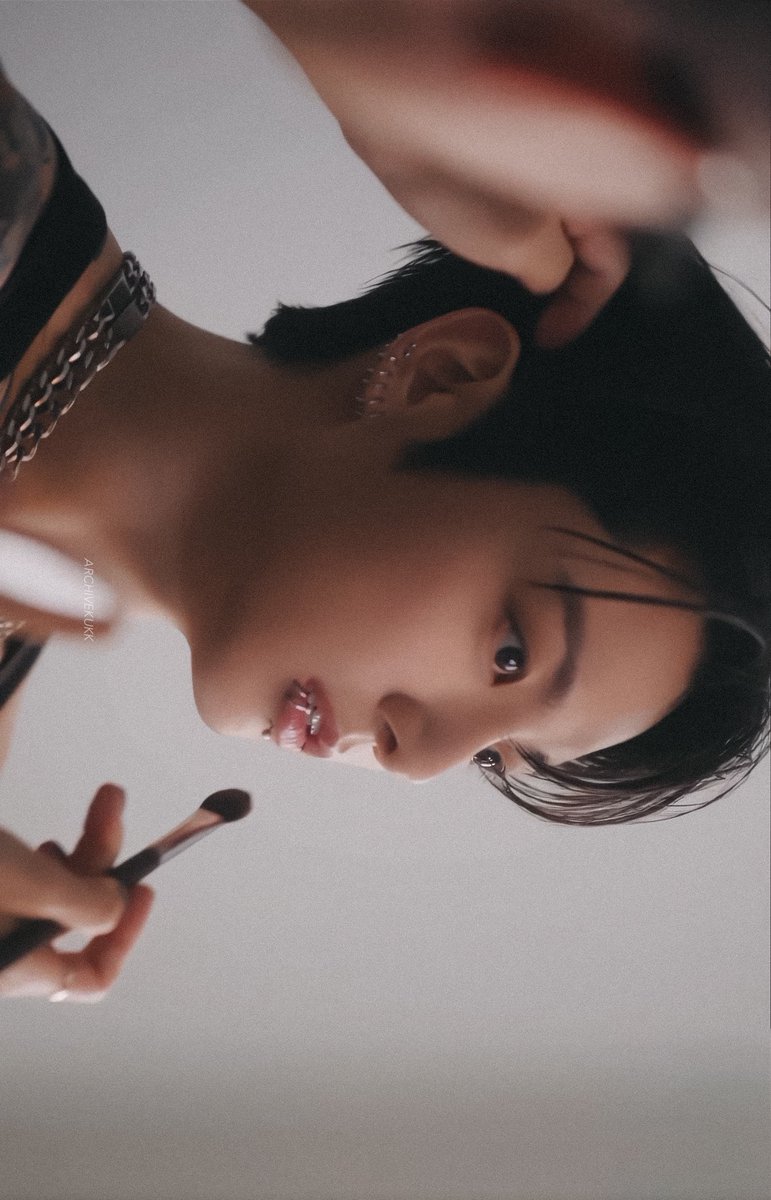 정국 tweet media