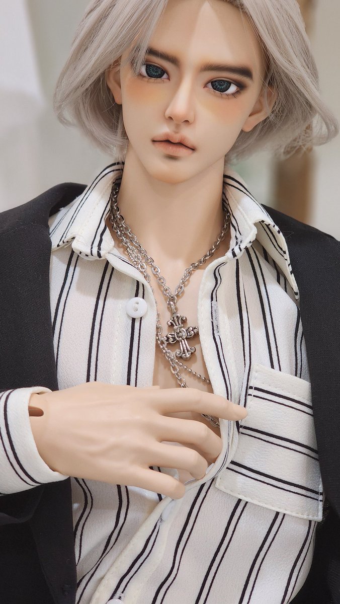 #맘찍한_탐넘과_트친하기_트친들은_rt
저랑 친해지고 싶은 사람 있슈..?