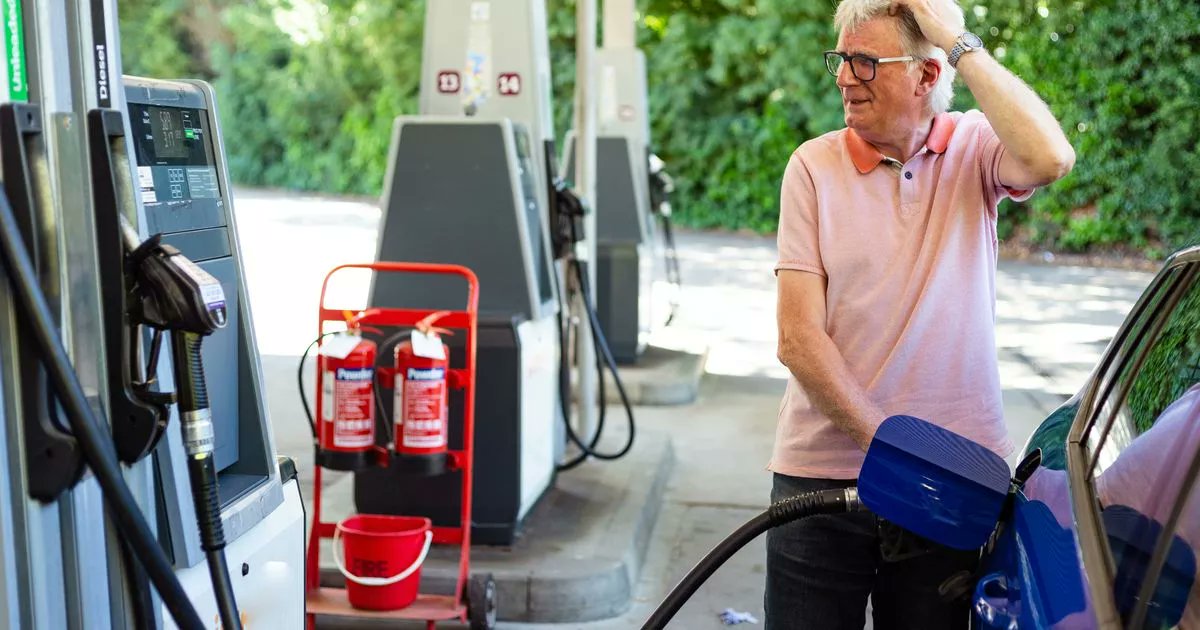 Graham Hiscott tweet media